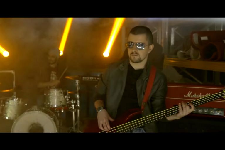 COVER VIDEO